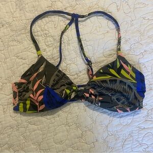 Athleta Twist Bikini Top | Tropical Floral Print | Small A-C